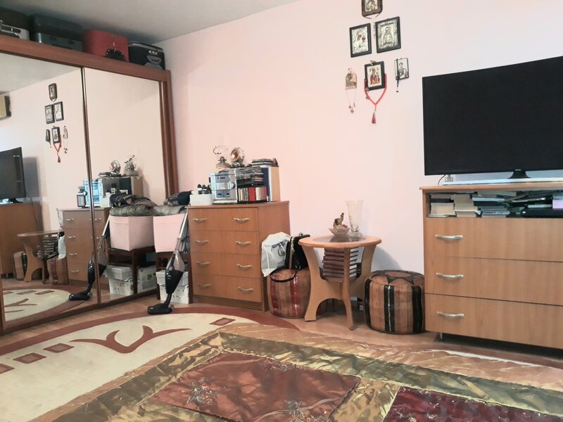 Calea Calarasilor, Hyperion, Popa Nan, stradal