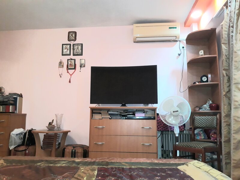 Calea Calarasilor, Hyperion, Popa Nan, stradal